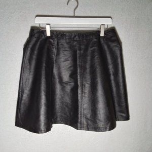 Halogen Womens Skirt Size 10 Black Faux Leather Knee High Moto Casual